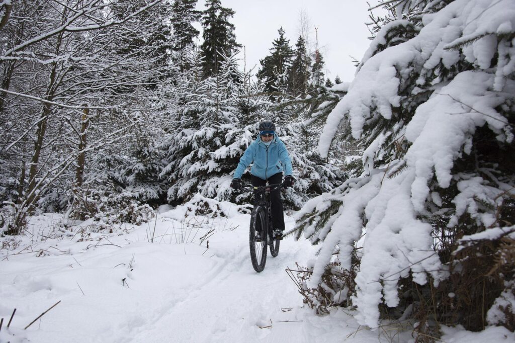 Blog Winter 1024x682 - Cycling in winter and in bad weather - What to look out for?
