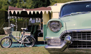 corona blog camping auto 300x180 - Cycle away the viruses: our tips against corona depression