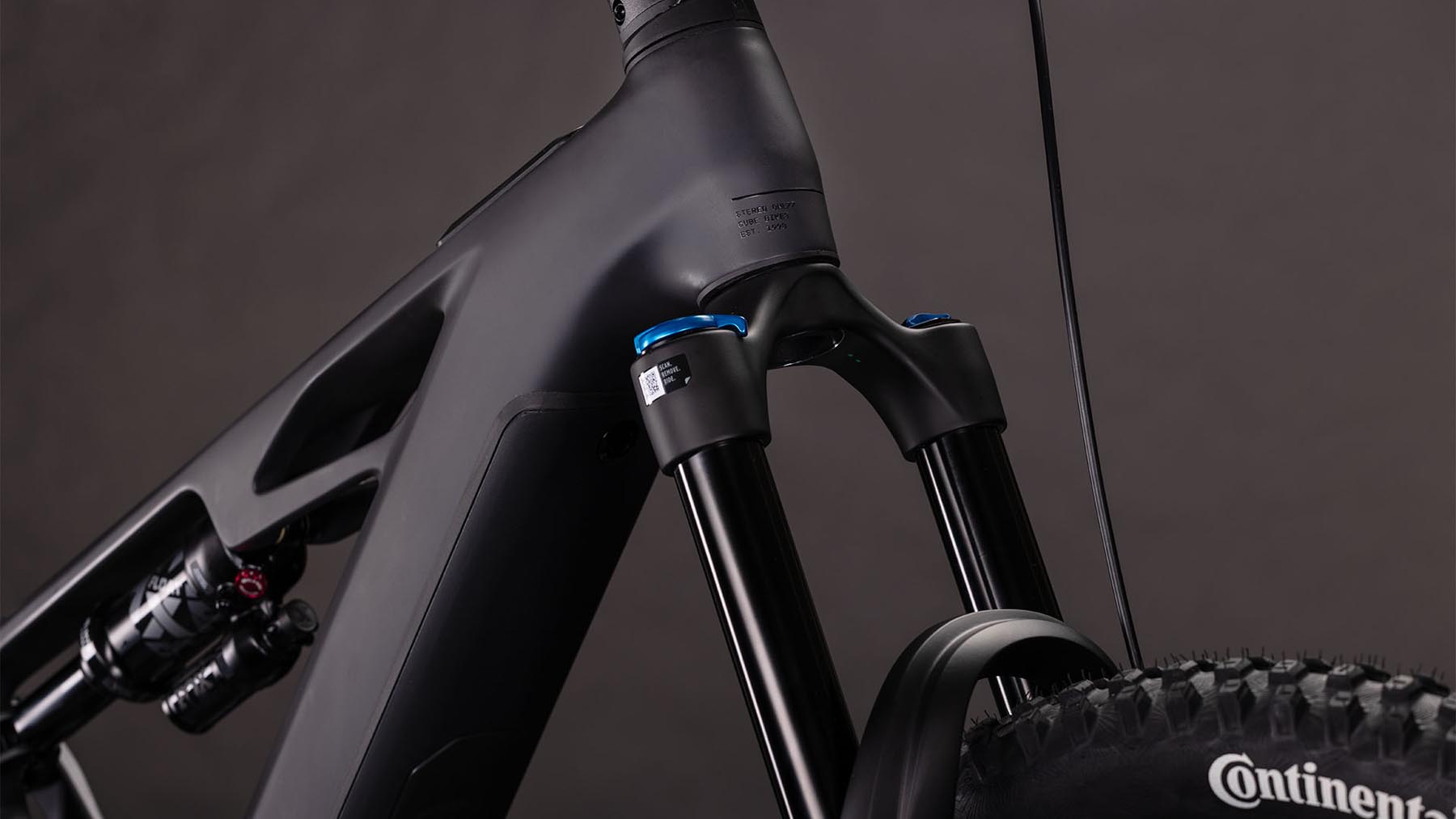 103300-Cube-Stereo-Hybrid-ONE77-HPC-SLX-800-blackline-2026-EBike-Fully-Mountainbike-05