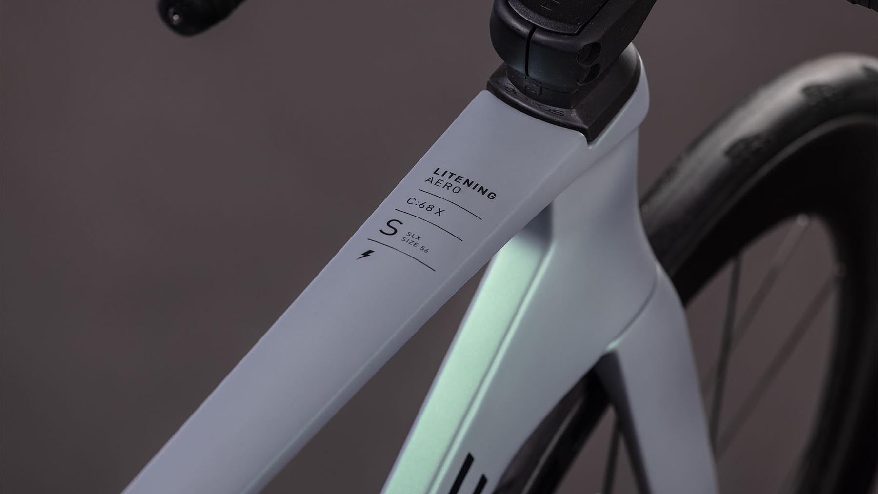 127200-Cube-Litening-AERO-C-68X-SLX-seagrey-n-black-2026-Carbon-Rennrad-01