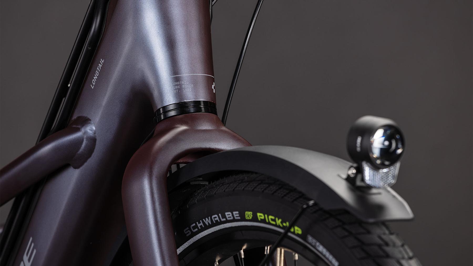 122100-Cube-Longtail-Hybrid-Comfort-800-haze-n-reflex-2026-EBike-Lastenfahrrad-07