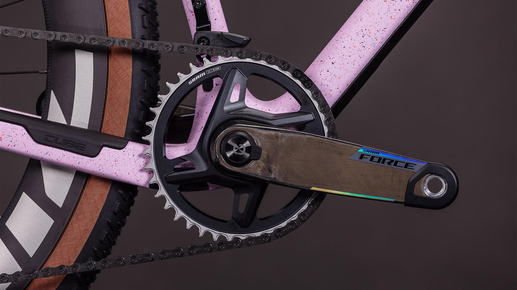 130510-Cube-Nuroad-C-62-SLX-rhodonite-n-orange-2026-Gravel-Bike-05