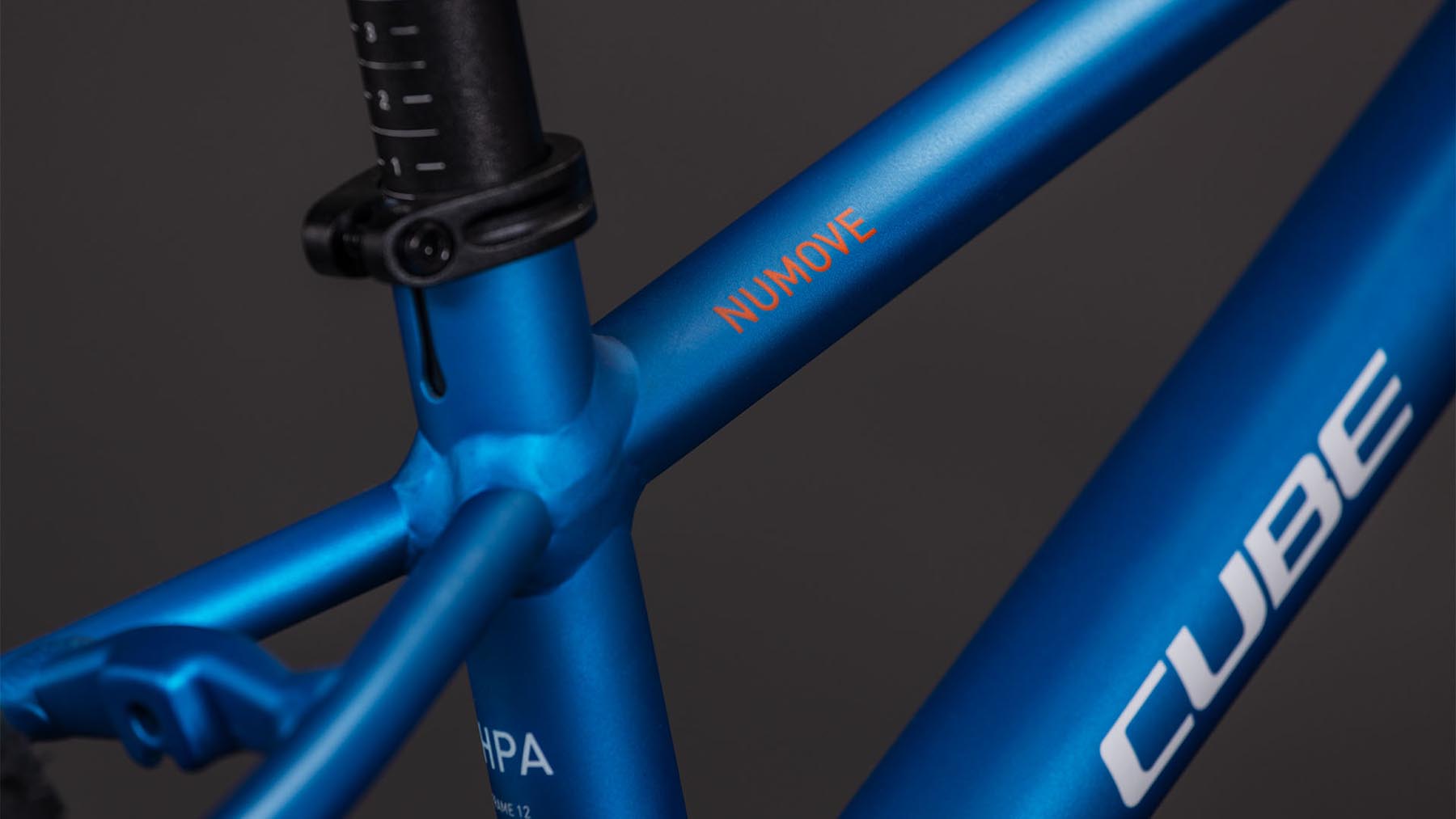 150150-Cube-Numove-120-RT-topasblue-n-nebula-2026-Kinderrad-12-Zoll-02