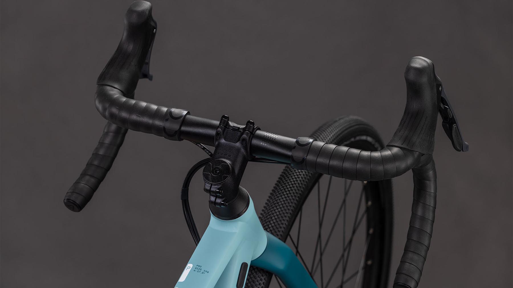 152850-Cube-Nuroad-Rookie-Pro-tealgrey-n-teal-2026-Gravel-Bike-02