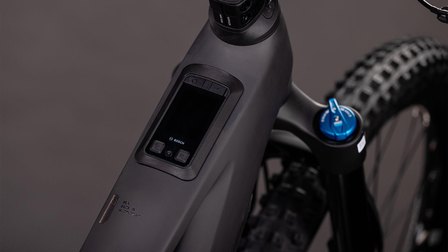 103300-Cube-Stereo-Hybrid-ONE77-HPC-SLX-800-blackline-2026-EBike-Fully-Mountainbike-01