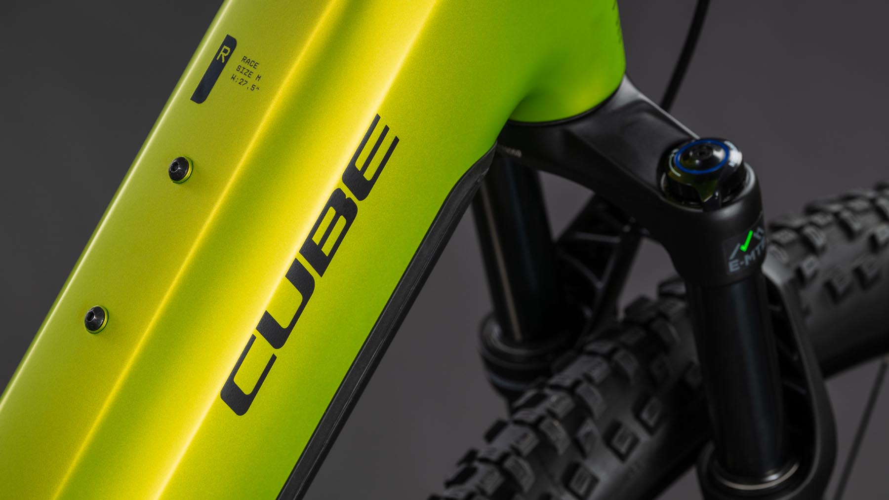 Cube Reaction Hybrid Race 800 lizard´n´black 2026 – Easy Entry