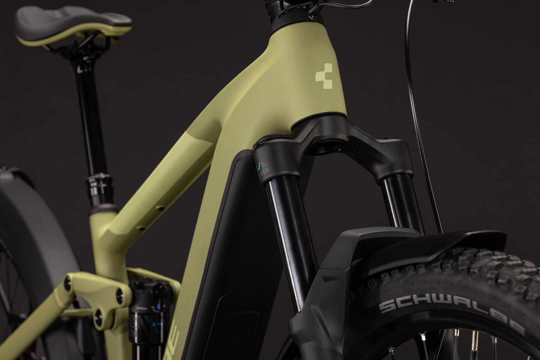 1102260-Cube-Stereo-Hybrid-ONE44-Pro-800-FE-softwillow-n-green-2027-06