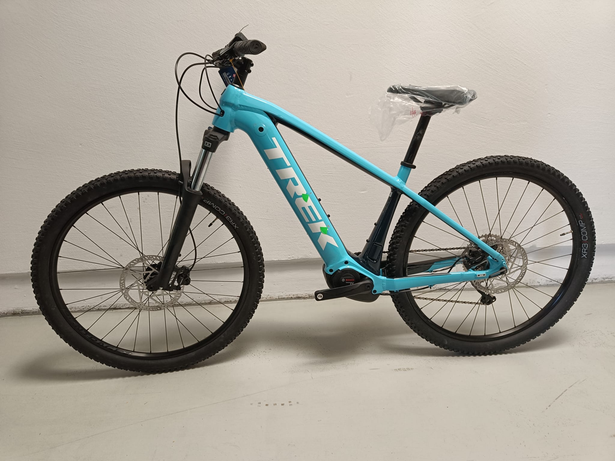 Trek powerfly 7 online hardtail