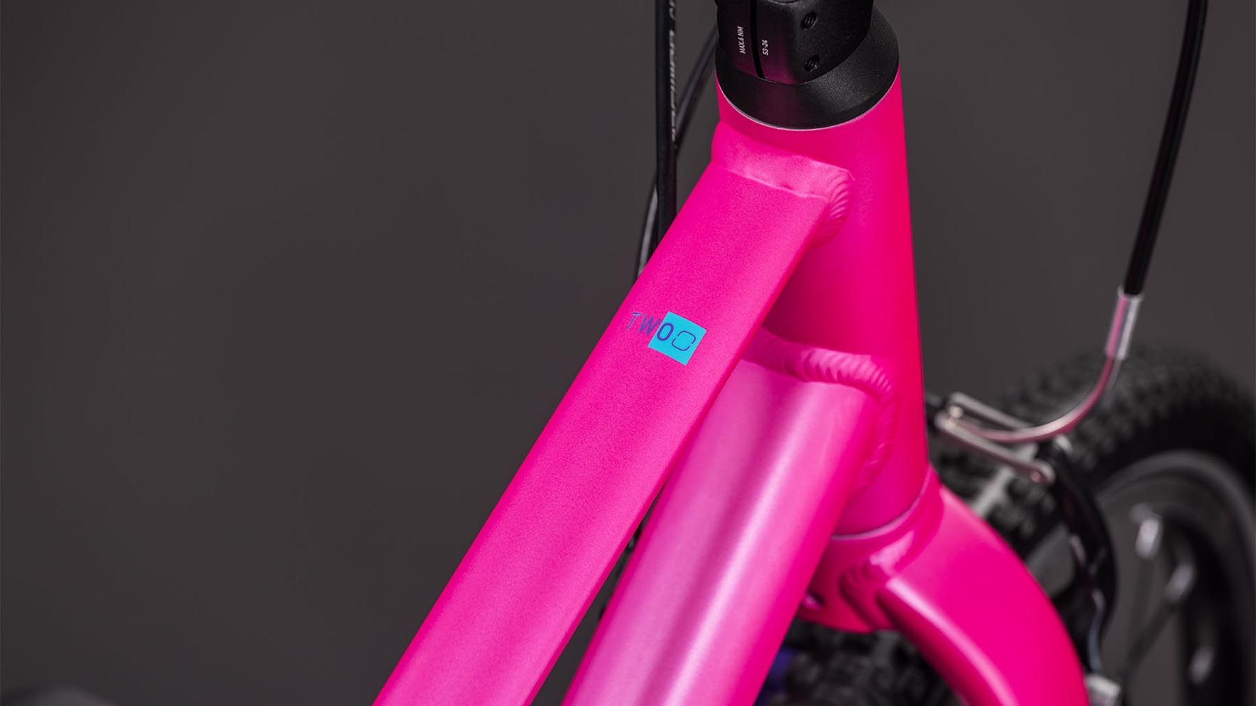 Cube Numove 200 fucsia n plum 2026 - Kid Bike 20 Inches | 150520